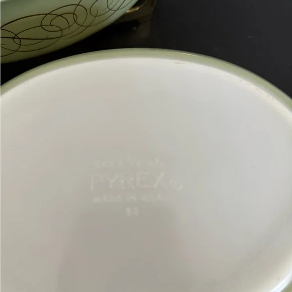 1962 Vintage Pyrex Golden Scroll Casserole Set - Light Green with Gold Accents - Picture 5 of 9